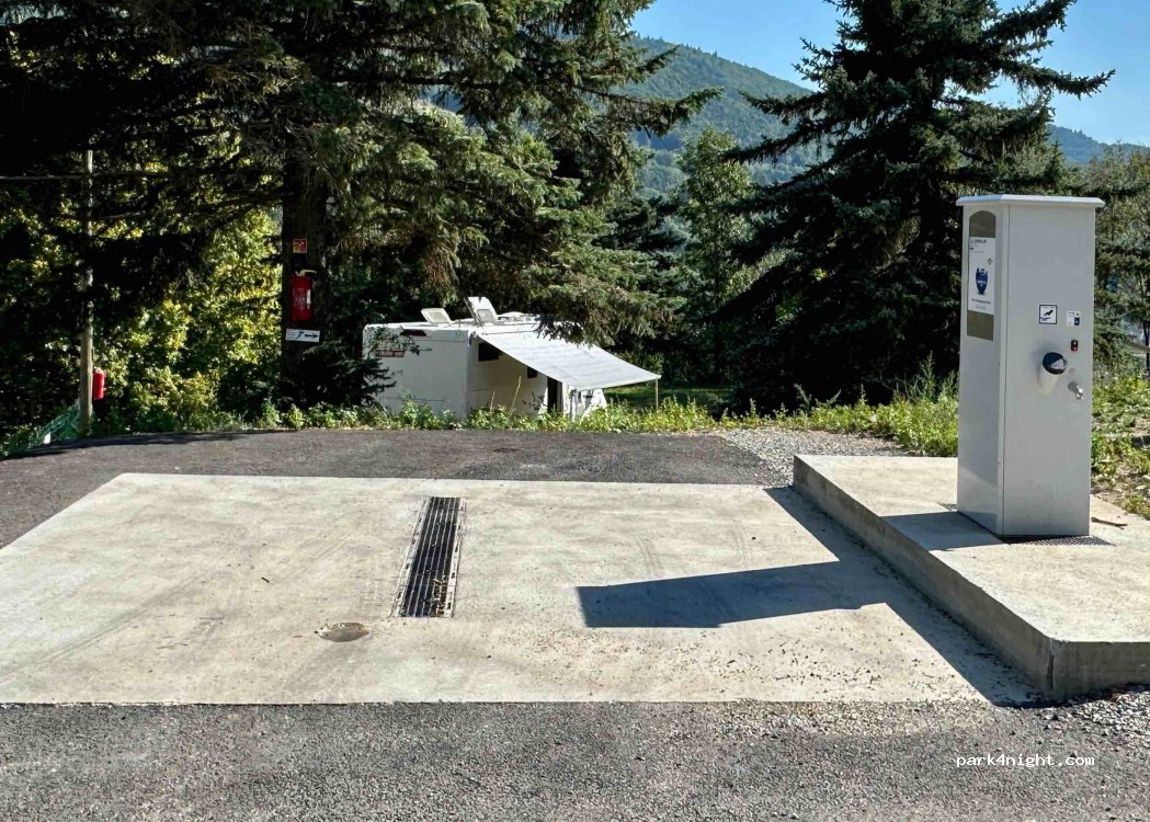 Aire de Saint-Firmin — foto 2
