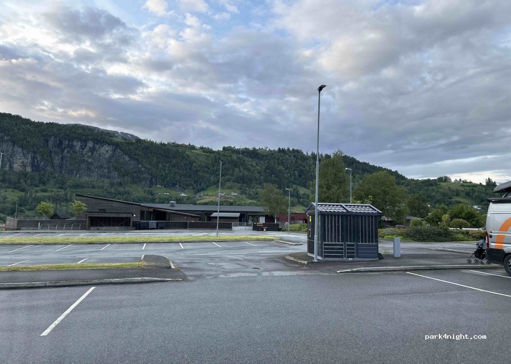 (5600) Norheimsund - 30 Kyrkjevegen — foto 2