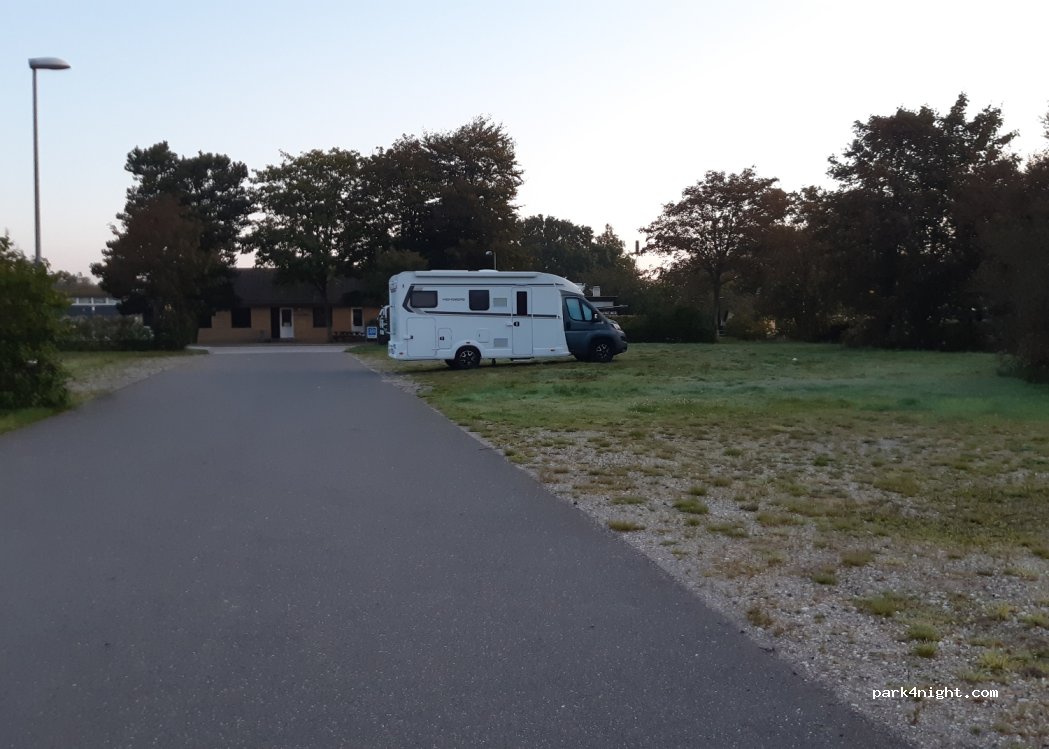 (9982) Ålbæk - 3 Engvej — foto