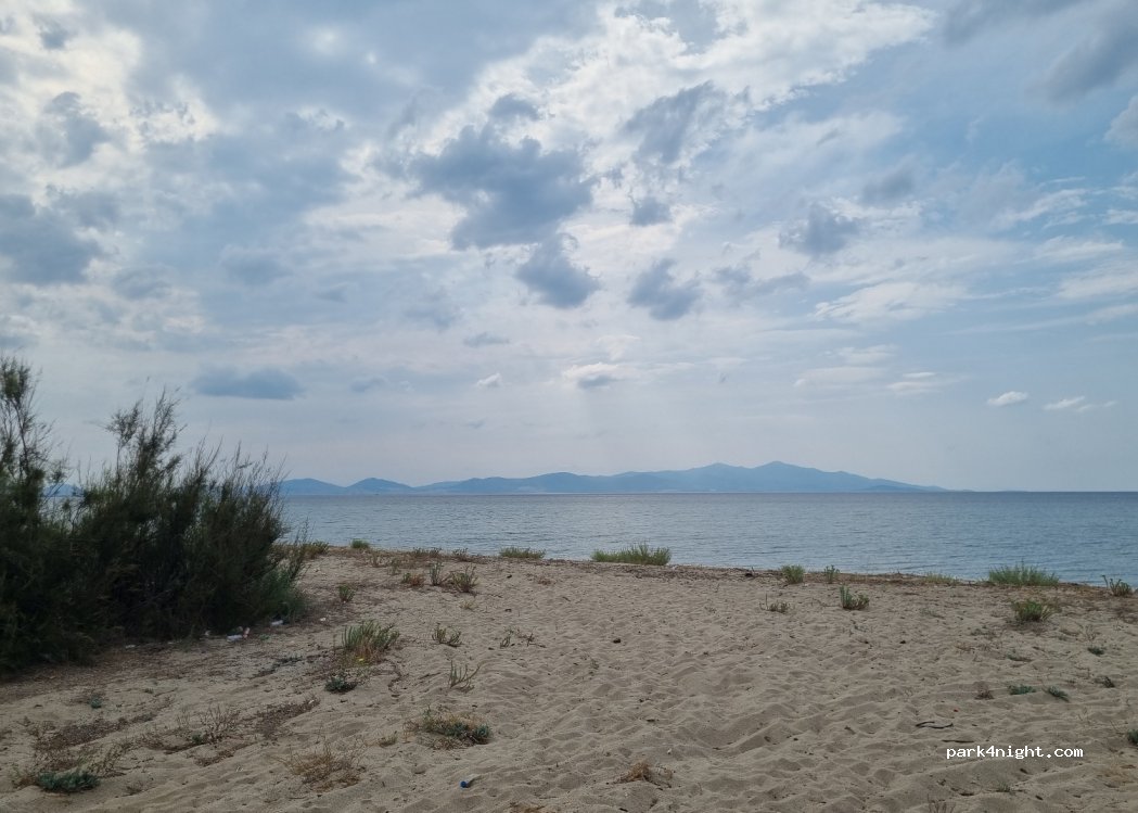 (35980) Dikili - 5 Şimal Sokak — foto 2