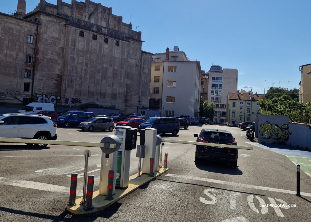 (51000) Rijeka - 12B Ciottina ulica — foto 2