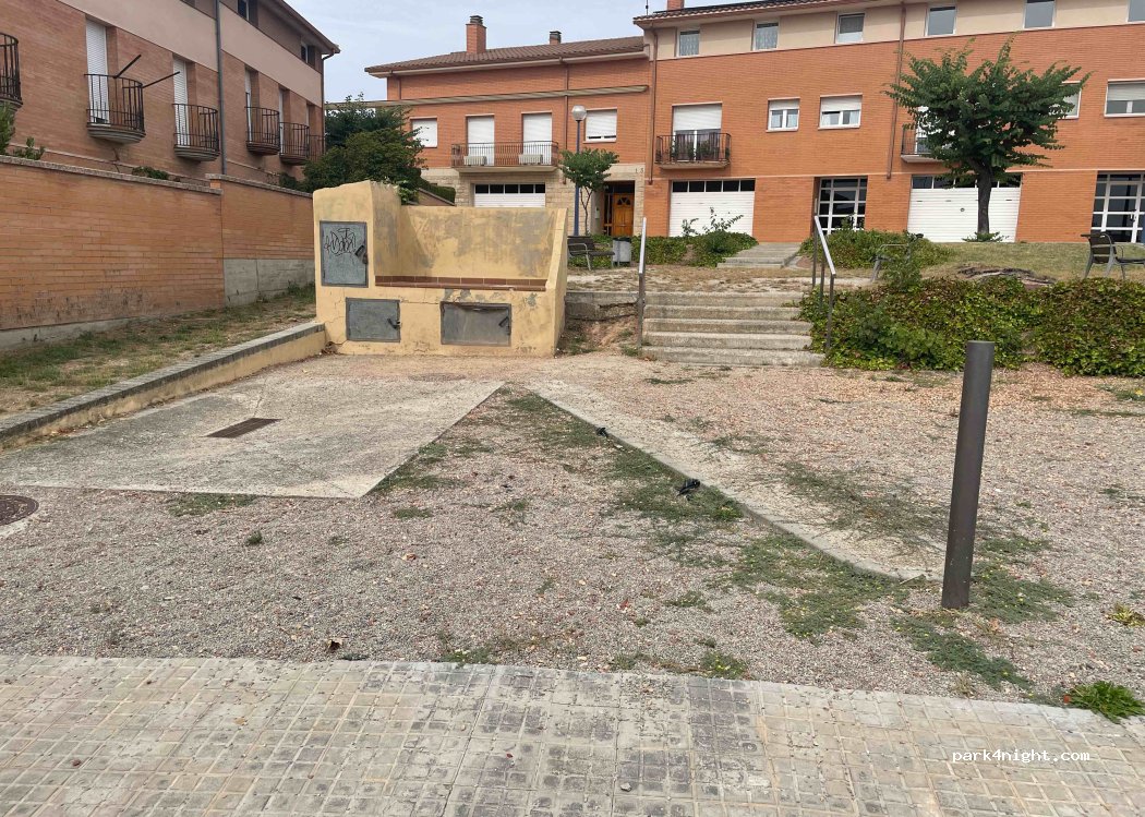 (08280) Calaf - 3 Plaça de Bertran Morros — foto