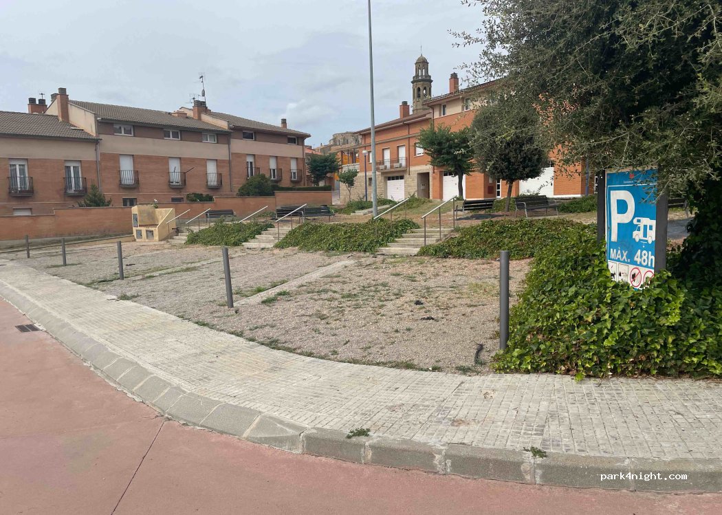 (08280) Calaf - 3 Plaça de Bertran Morros — foto 2