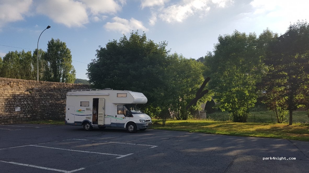 (48300) Langogne - 16 Quartier du Pont d'Allier — foto 2