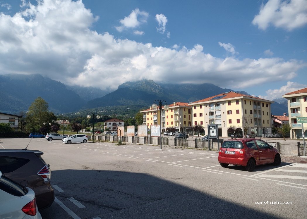 (32035) Santa Giustina - Piazza Maggiore — foto 2
