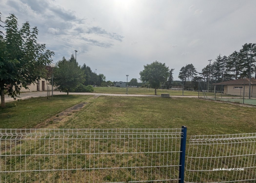 (46800) Montcuq-en-Quercy-Blanc - 18 Avenue de Saint-Jean — foto 2
