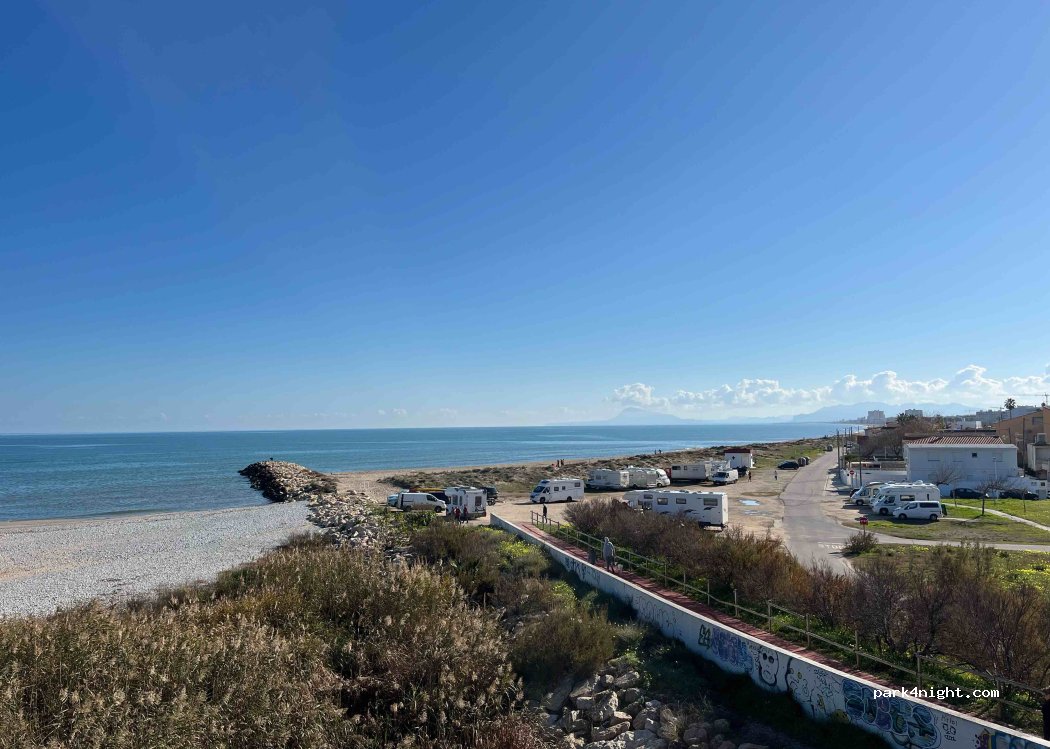 (46730) Gandia - 3 Avinguda la Platja — foto 4