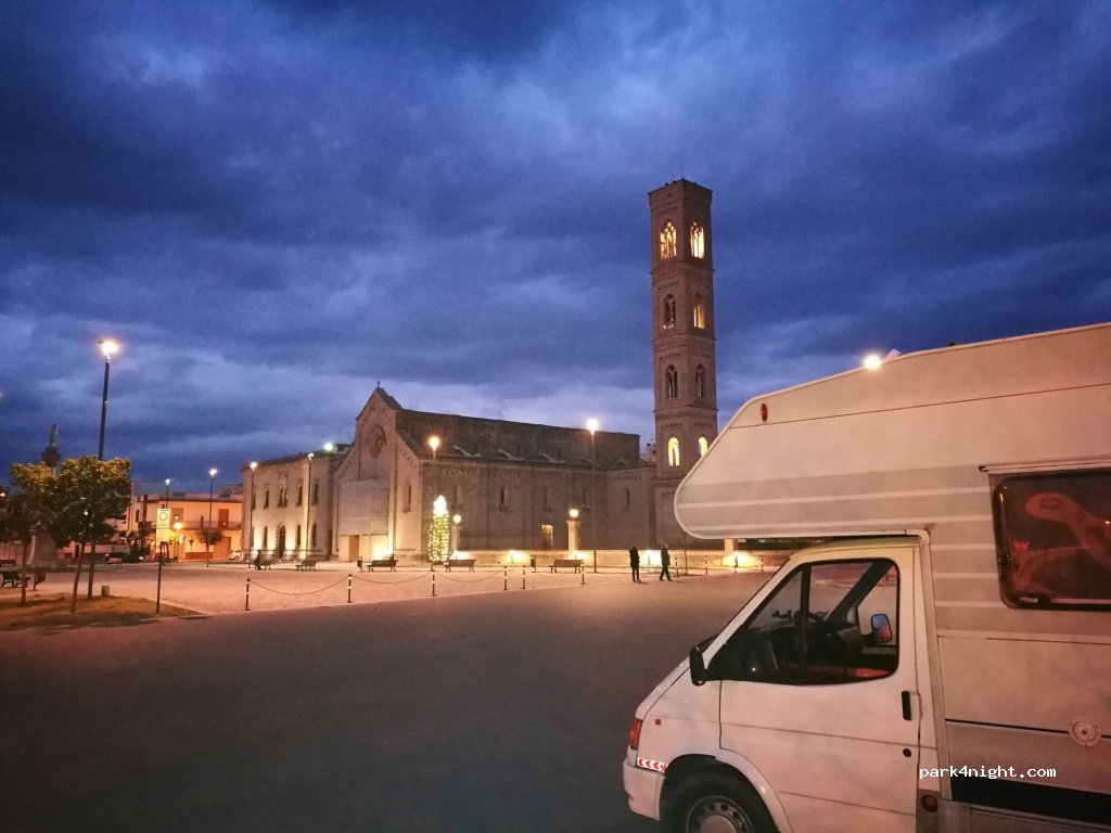 (73052) Parabita - 2 Via Provinciale Matino — foto