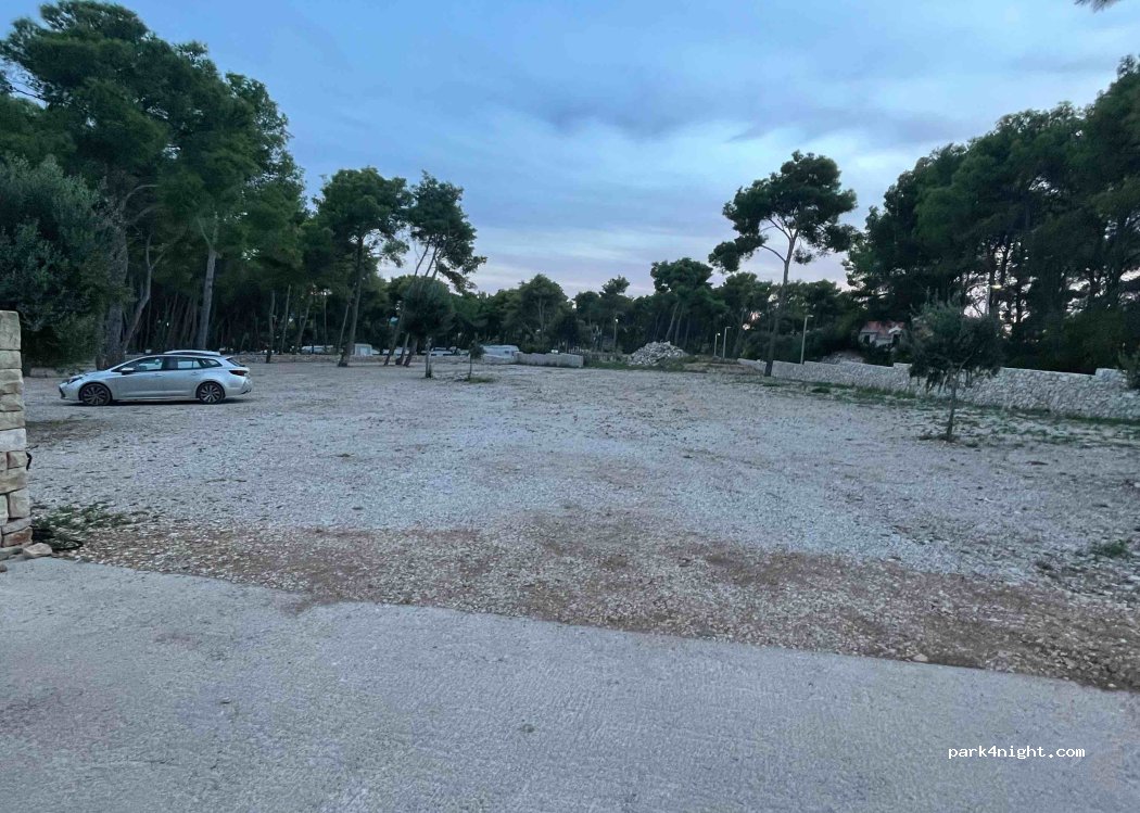 (21223) Okrug Gornji - — foto