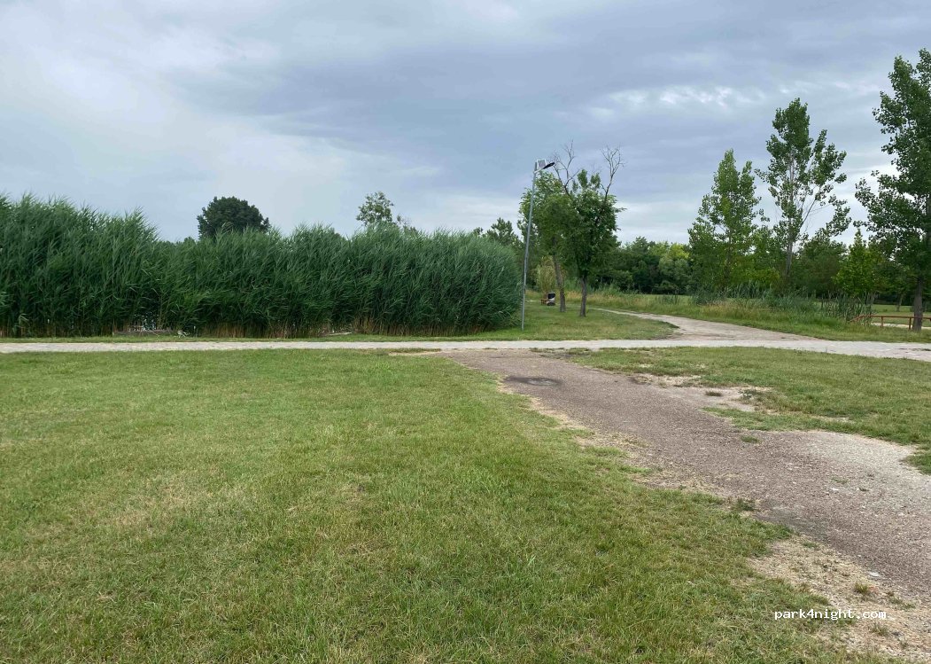 (6760) Kistelek - 5 Vaspálya utca — foto 3