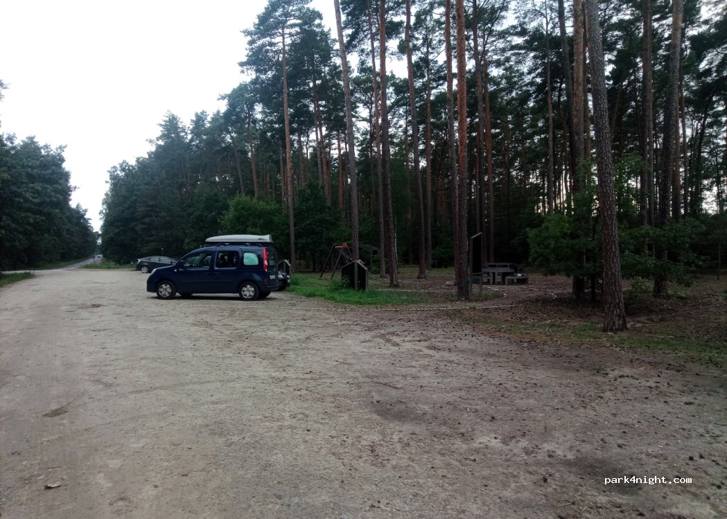 (67) Leśna Dolina - 1010F — foto
