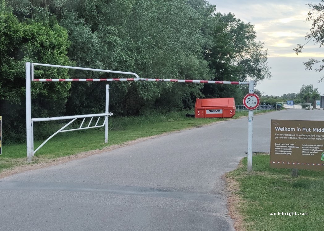 (4133) Vianen - 4133 Middelwaard — foto 2