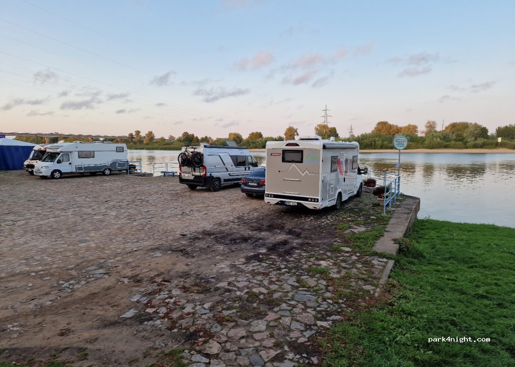 (99348) Rusnė - 11 Šilutės g. — foto