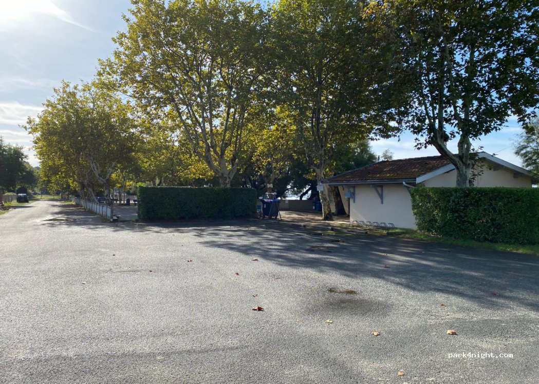 (33510) Andernos-les-Bains - 1 Allée du Golf — foto 2