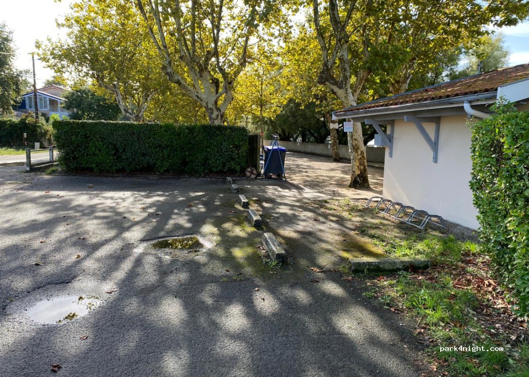 (33510) Andernos-les-Bains - 1 Allée du Golf — foto 3