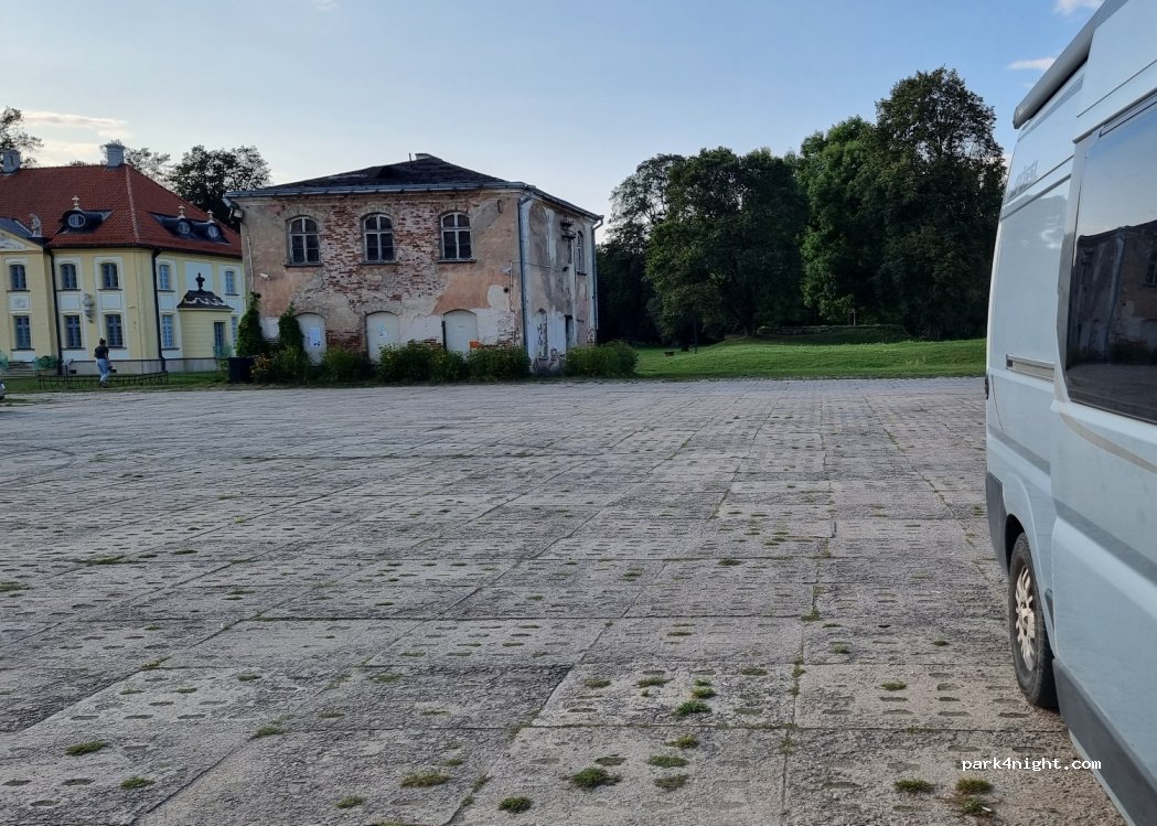 (16-070) Choroszcz - 2 Pałacowa — foto 3