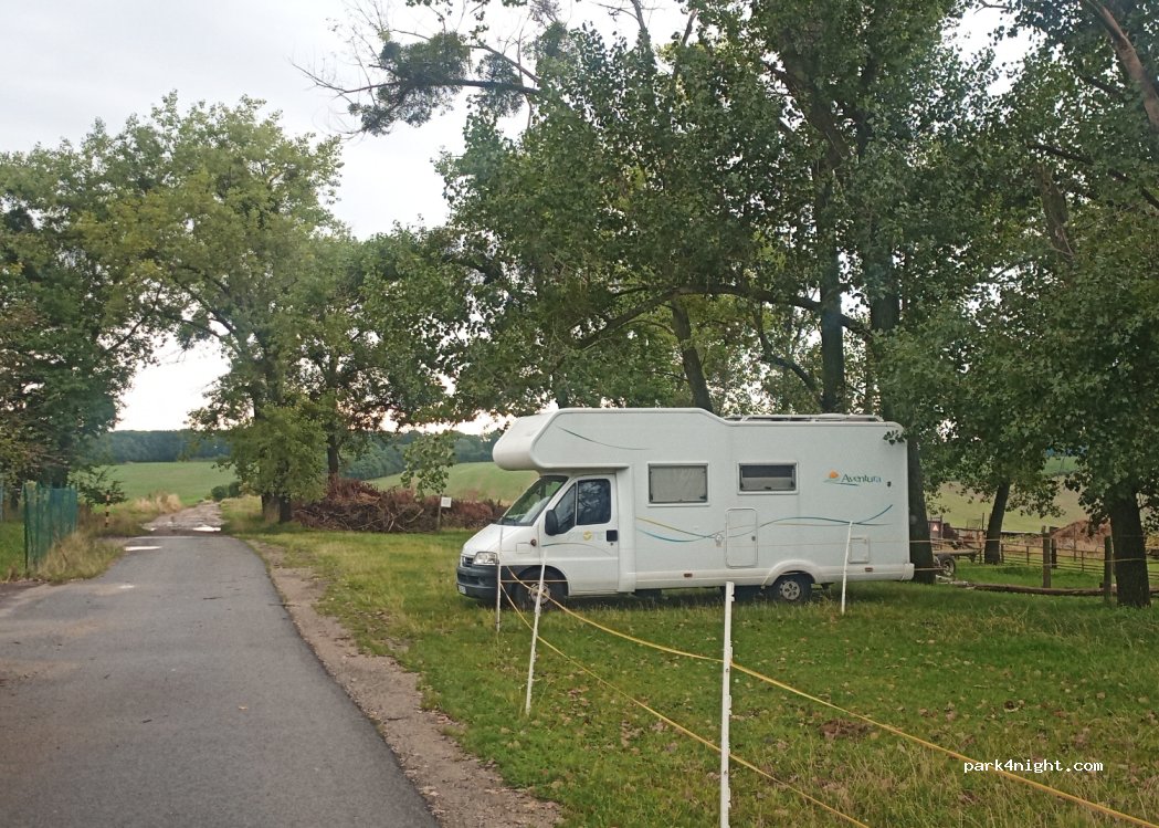(692 01) Klentnice - — foto 2