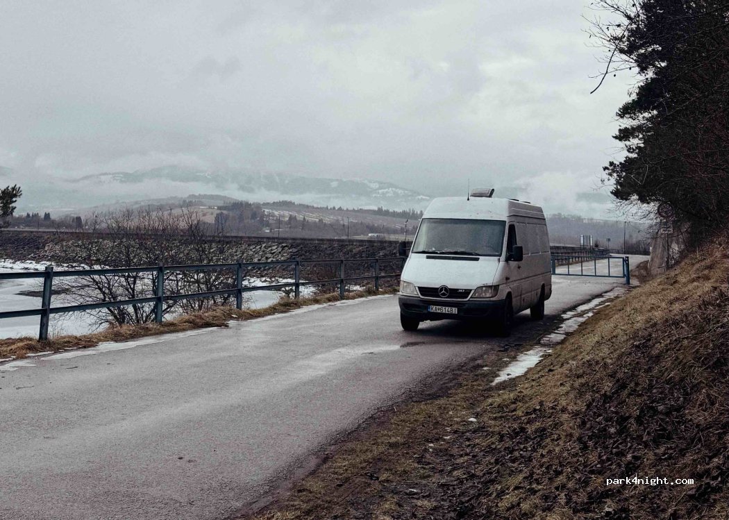 (032 23) Liptovská Sielnica - Unnamed Road — foto 5