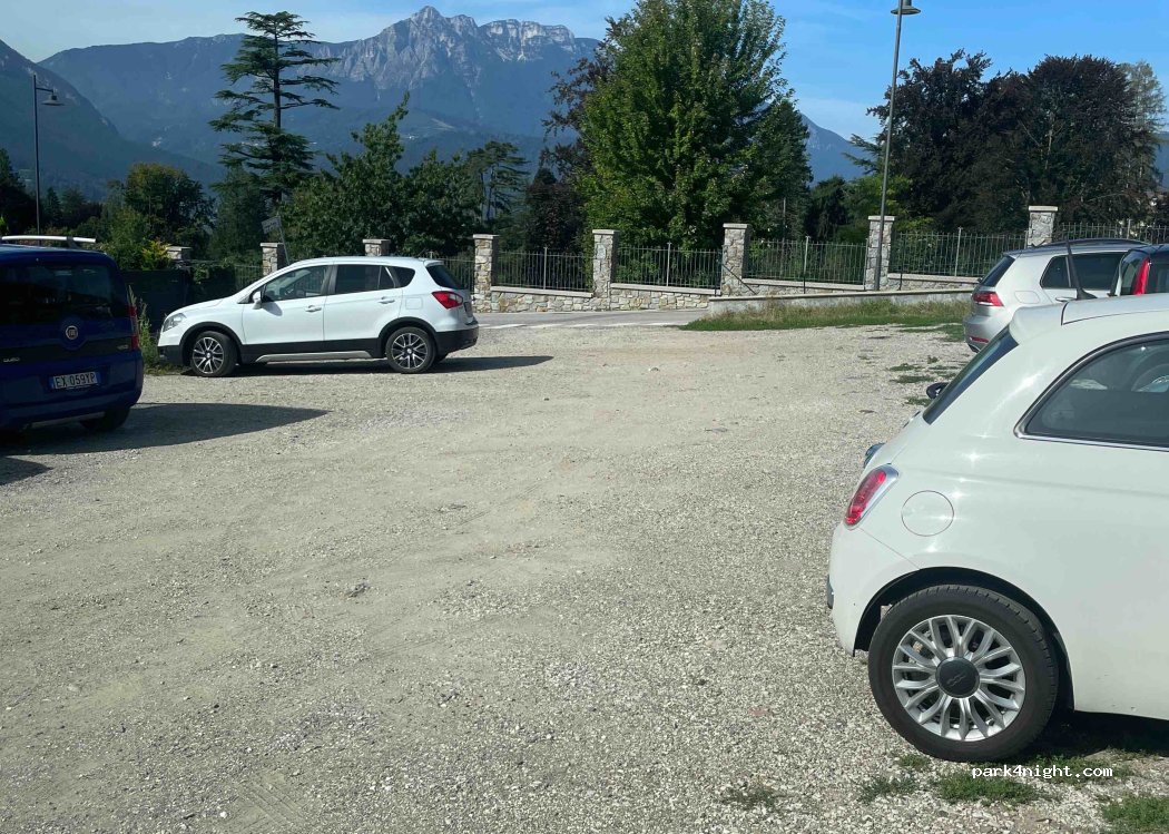 (38056) Levico Terme - 86 Via Lungo Parco — foto