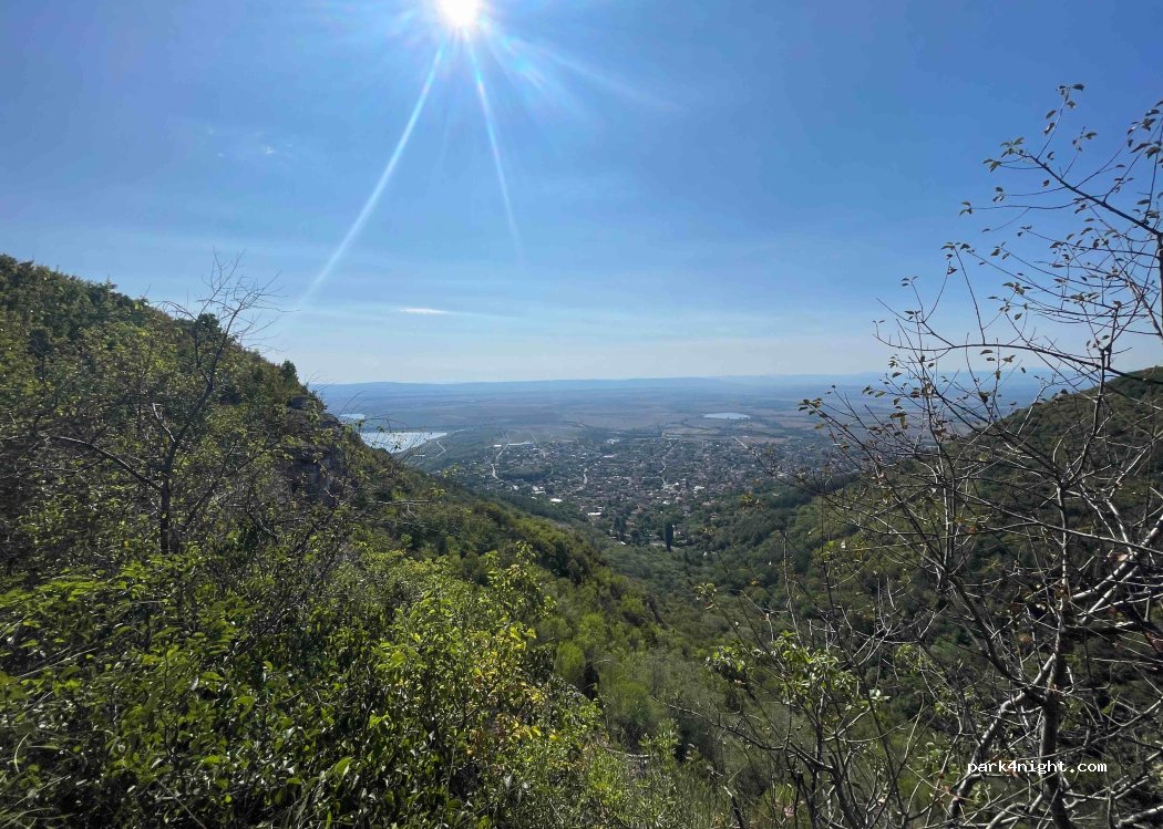 (9700) Shumen - Unnamed Road — foto