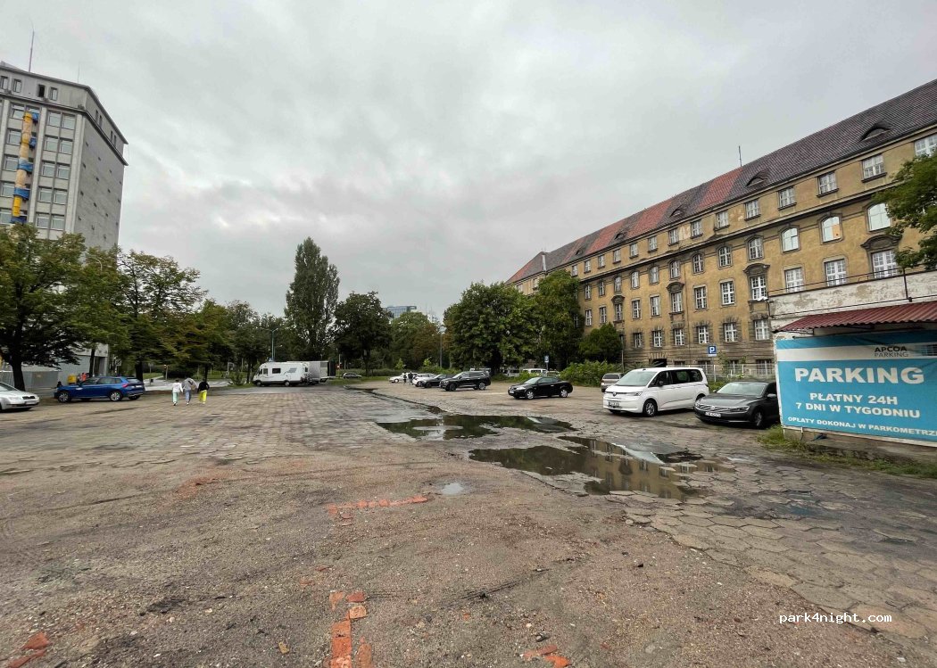 (61-717) Poznań - 67 Kościuszki — foto