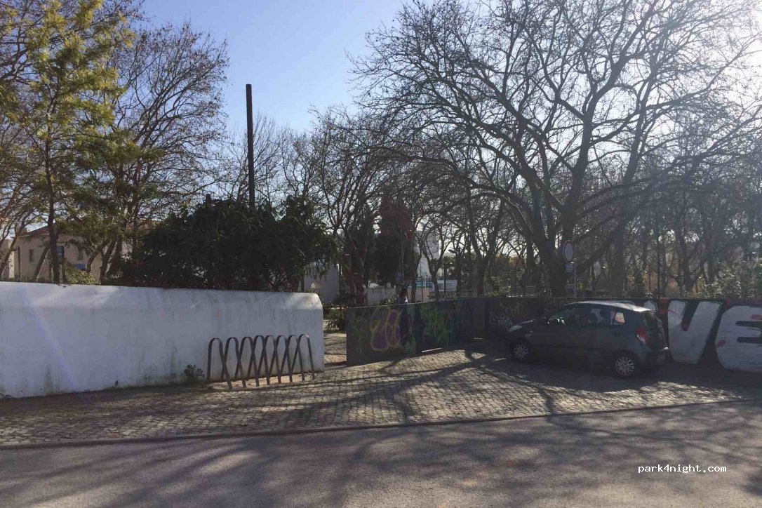 (8100) Loulé - 33 Avenida 25 de Abril — foto 2