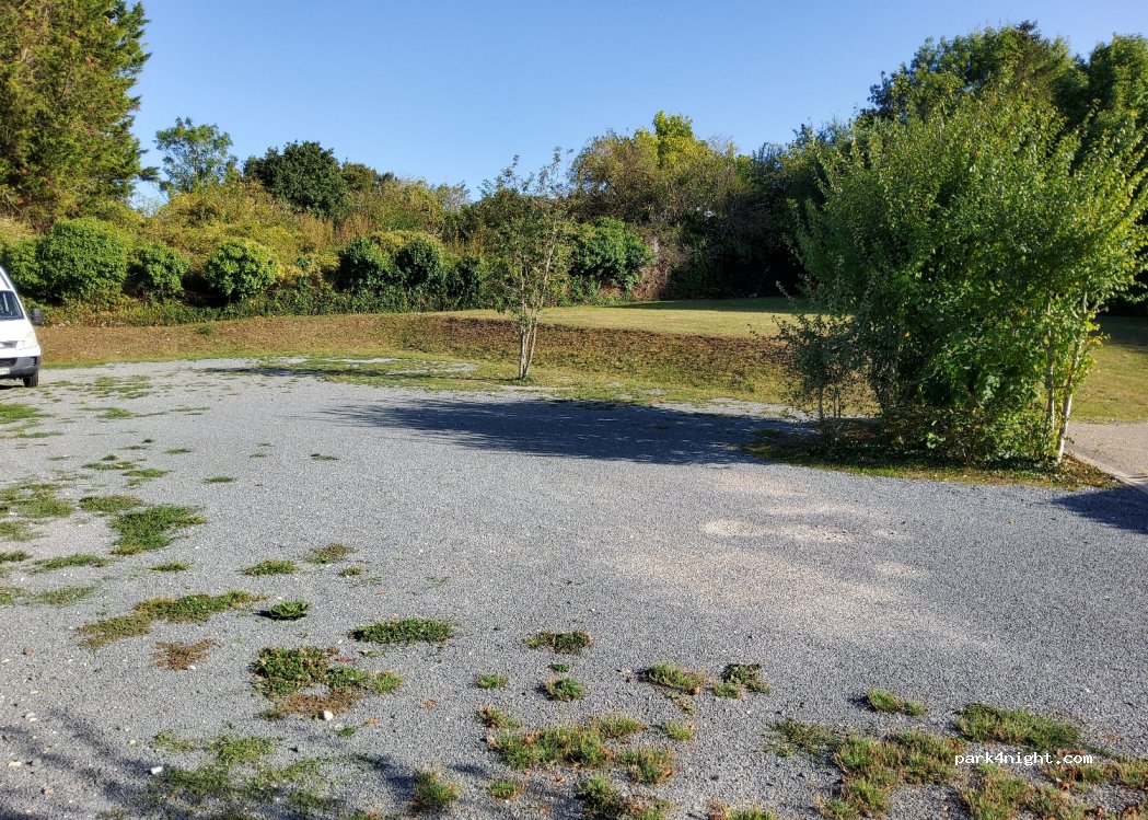 (17770) Saint-Hilaire-de-Villefranche - 25 Avenue de Cognac — foto 2