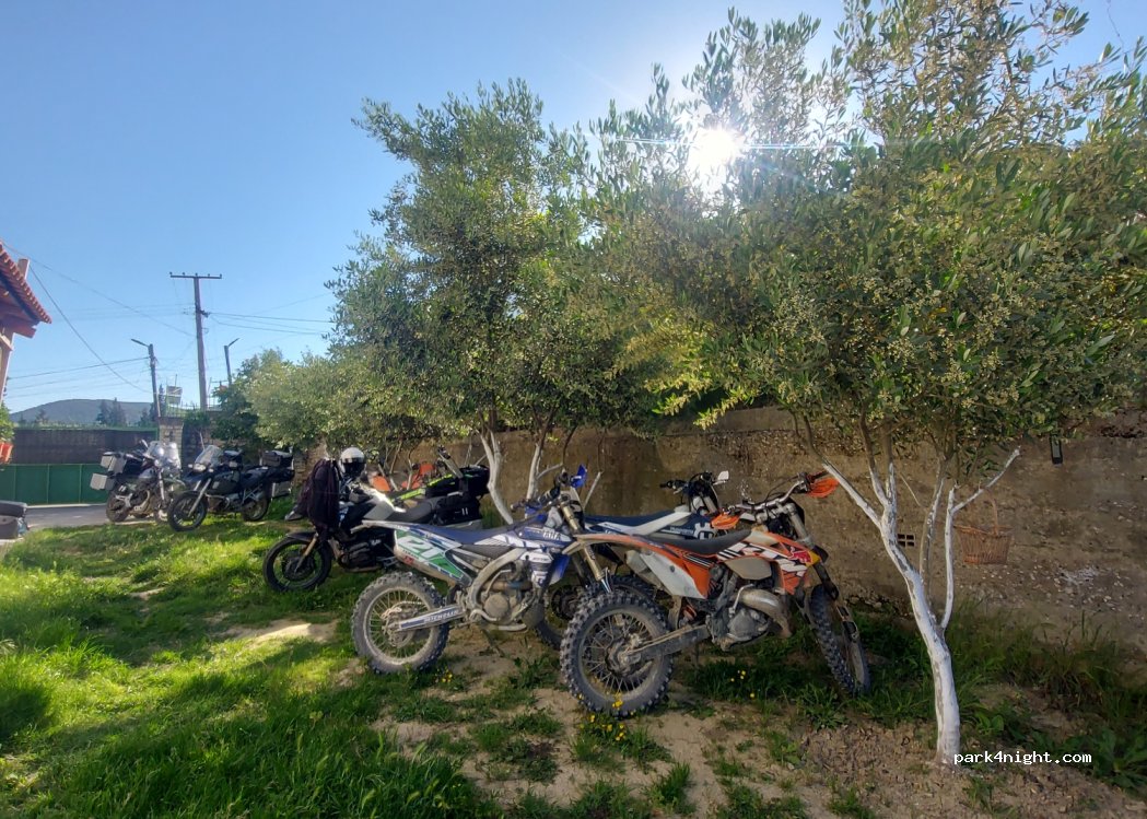 Guest House Irvin (Camping Vini) — foto 2