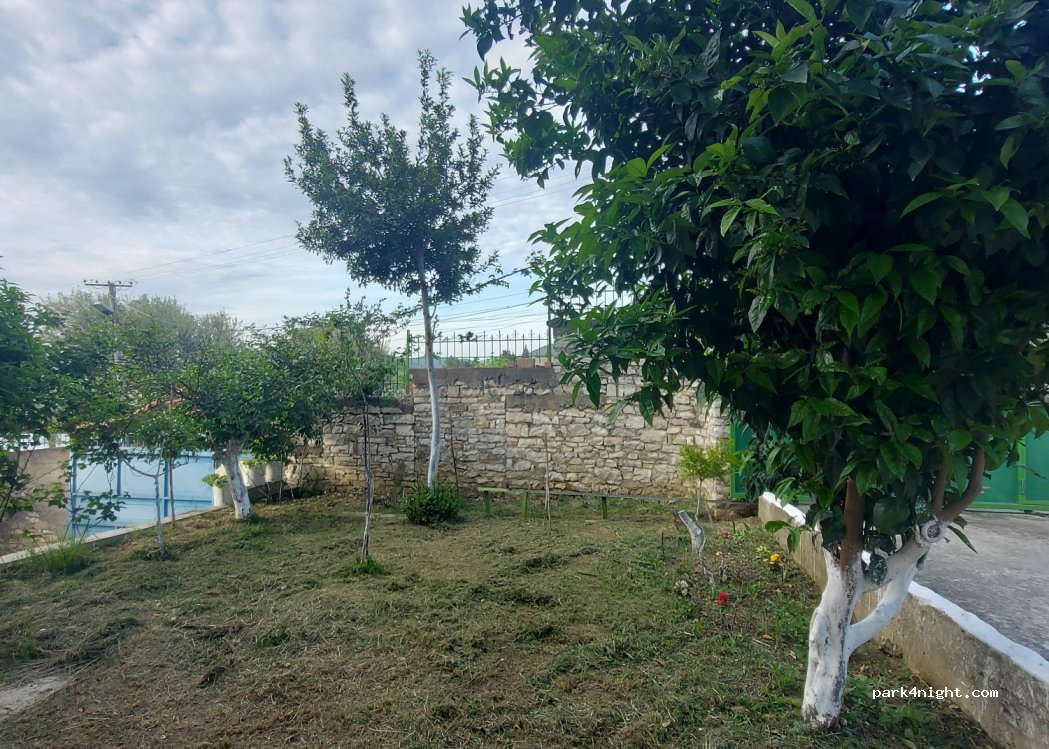 Guest House Irvin (Camping Vini) — foto 3