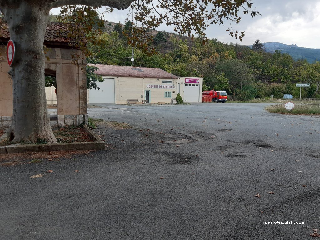 (34390) Saint-Étienne-d'Albagnan - Rue de la Gare — foto 2