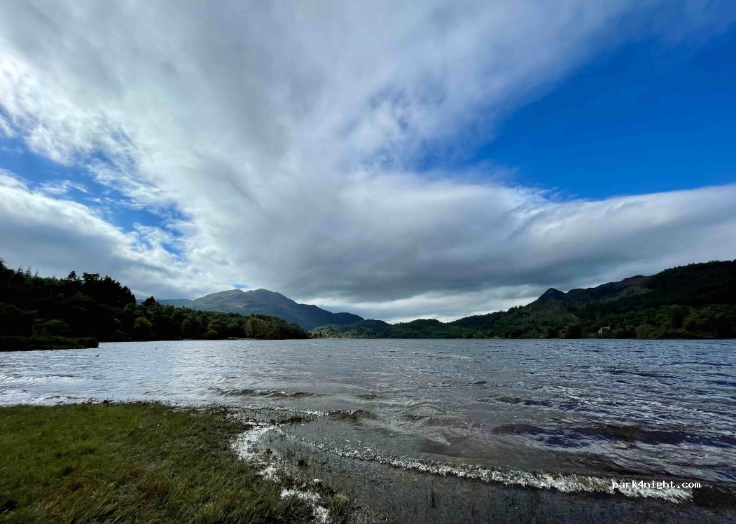 (FK17 8HX) Callander - Unnamed Road — foto