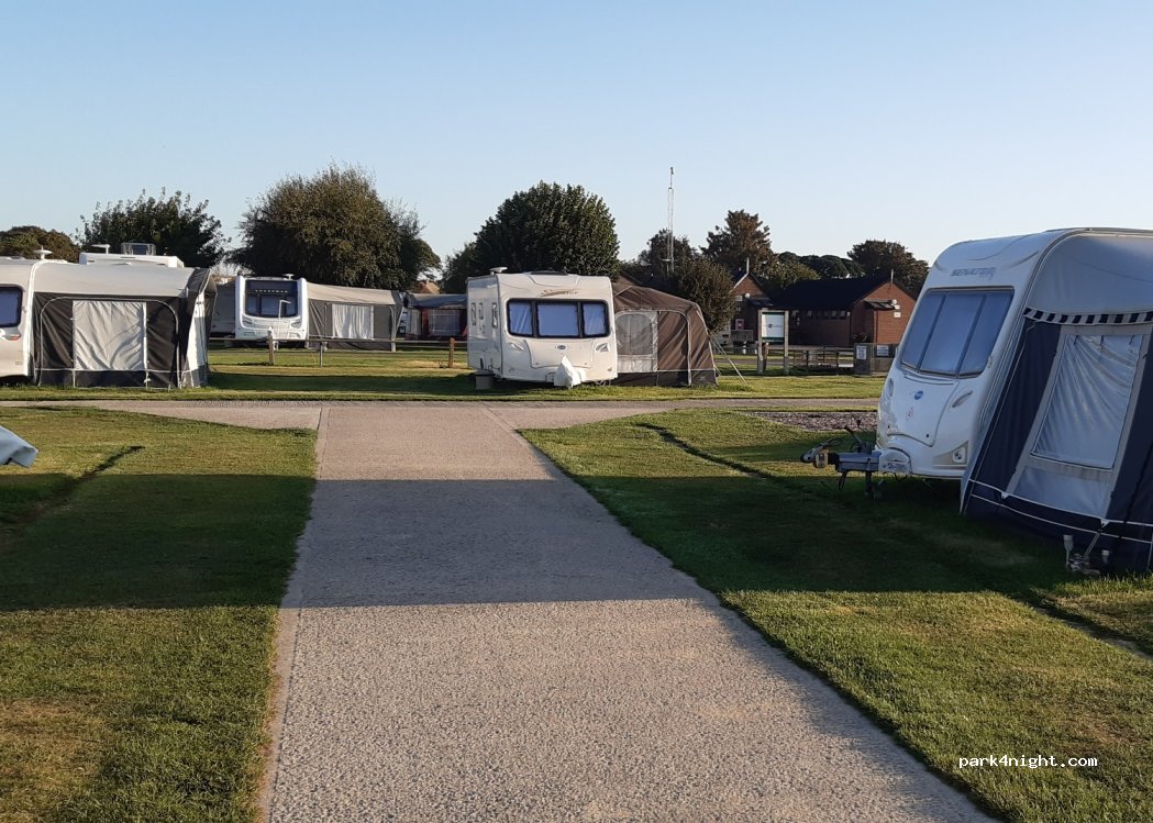Nunnington Farm Camping site West Wittering — foto 2