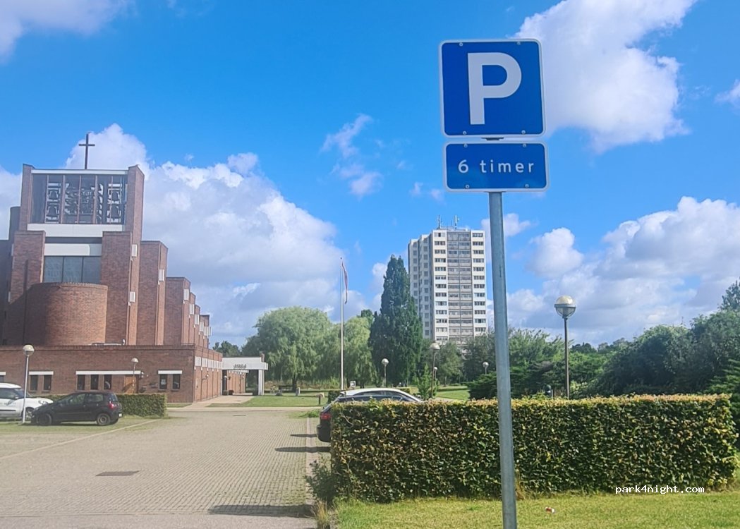 (2660) Brøndby Strand - 91 Brøndby Strand Centrum — foto 4