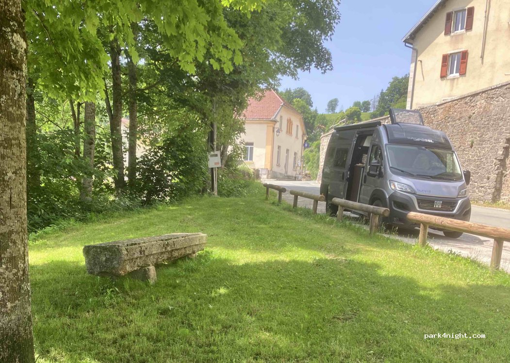 (25370) Jougne - 6 Rue de l'Église — foto 2
