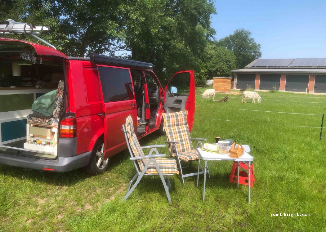 Klappboomshof - Eselwanderung - Übernachtung im Tiny House - Familie van Betteray — foto 3