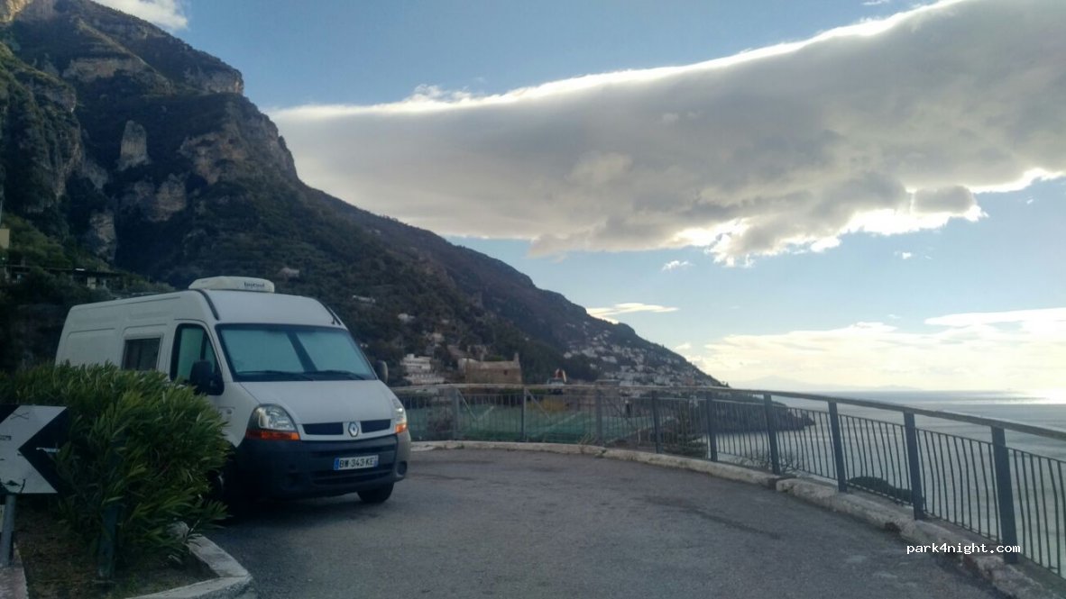 (84017) Positano - 2 Via Laurito — foto 2