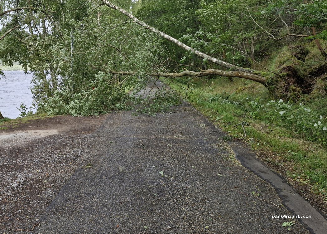 (PH16 5RS) Tressait - Unnamed Road — foto 2