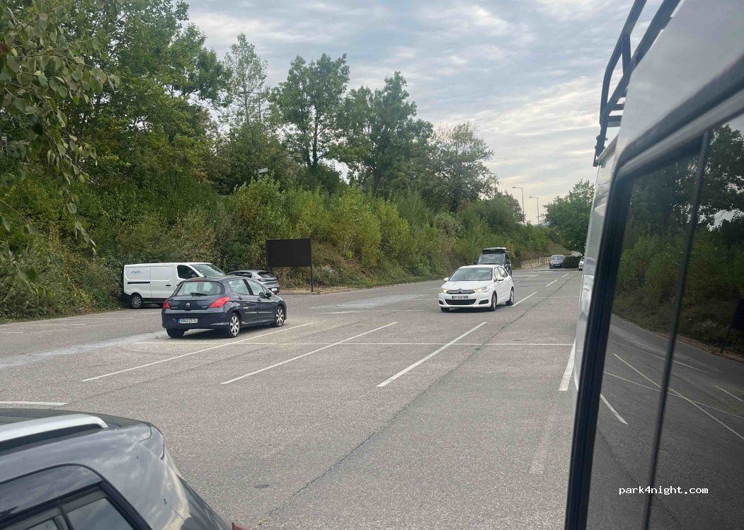 (74600) Seynod - Avenue d'Aix-les-Bains — foto