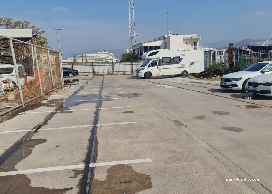 (35220) Konak - 109 Atatürk Caddesi — foto 4