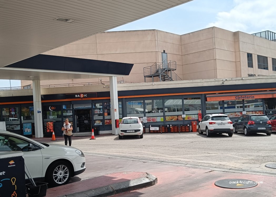 (28232) Las Rozas de Madrid - 14 Calle Copenhague — foto