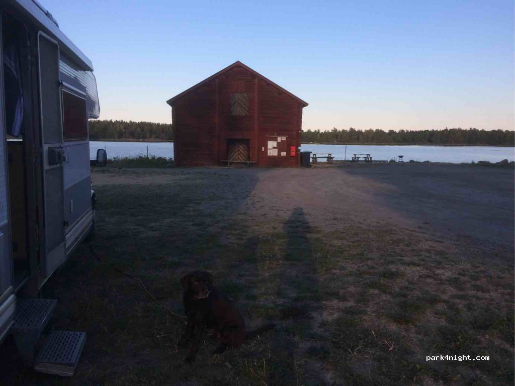 (742 94) Östhammar - 1132 — foto 2