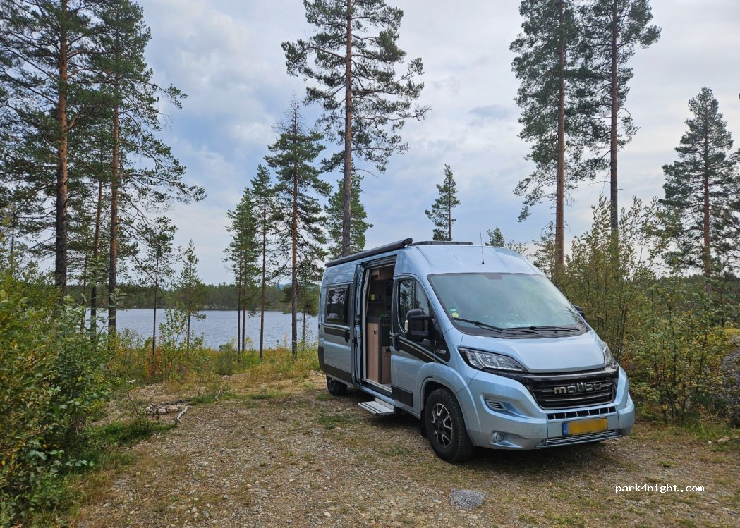 (840 30) Rätan - — foto 3
