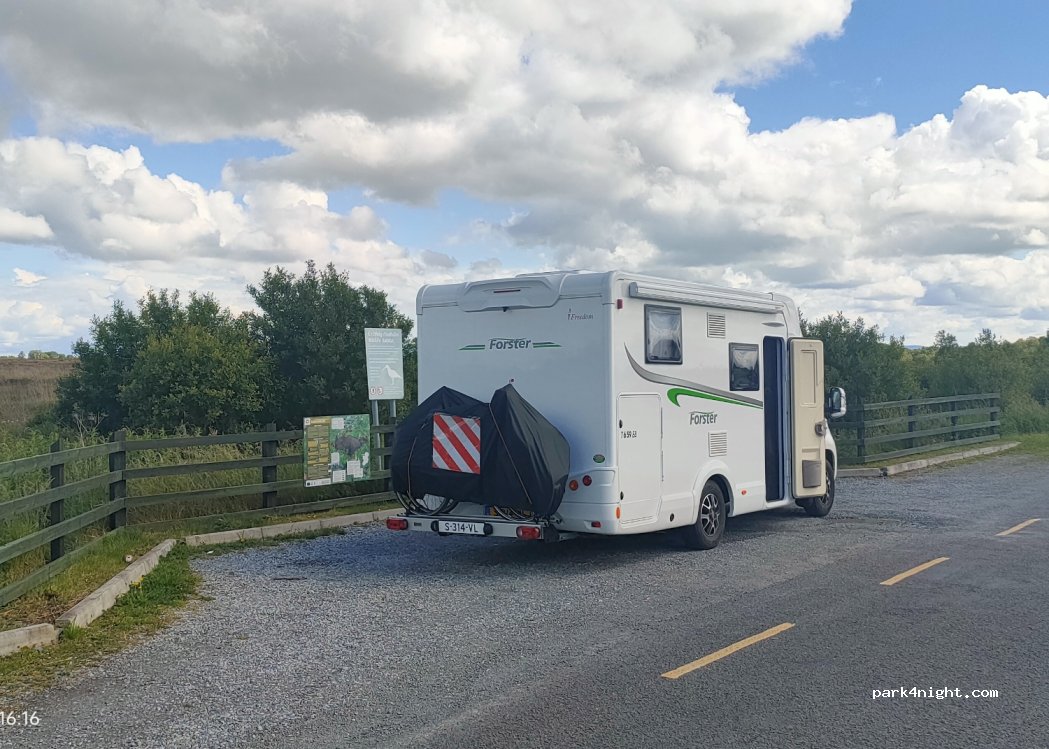 (R35 E4X6) Erry - Nature Reserve Broadwalk — foto