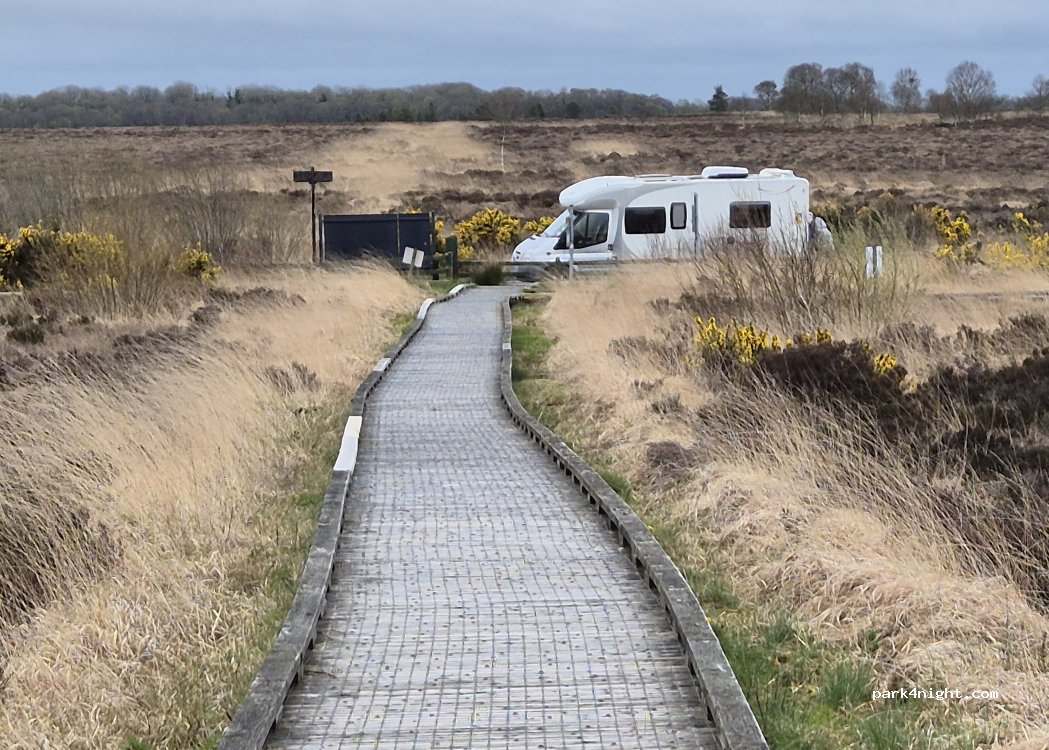 (R35 E4X6) Erry - Nature Reserve Broadwalk — foto 3