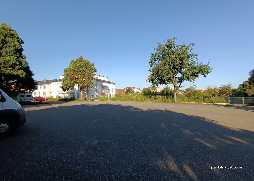 (77694) Kehl - 5 Turnhallenweg — foto