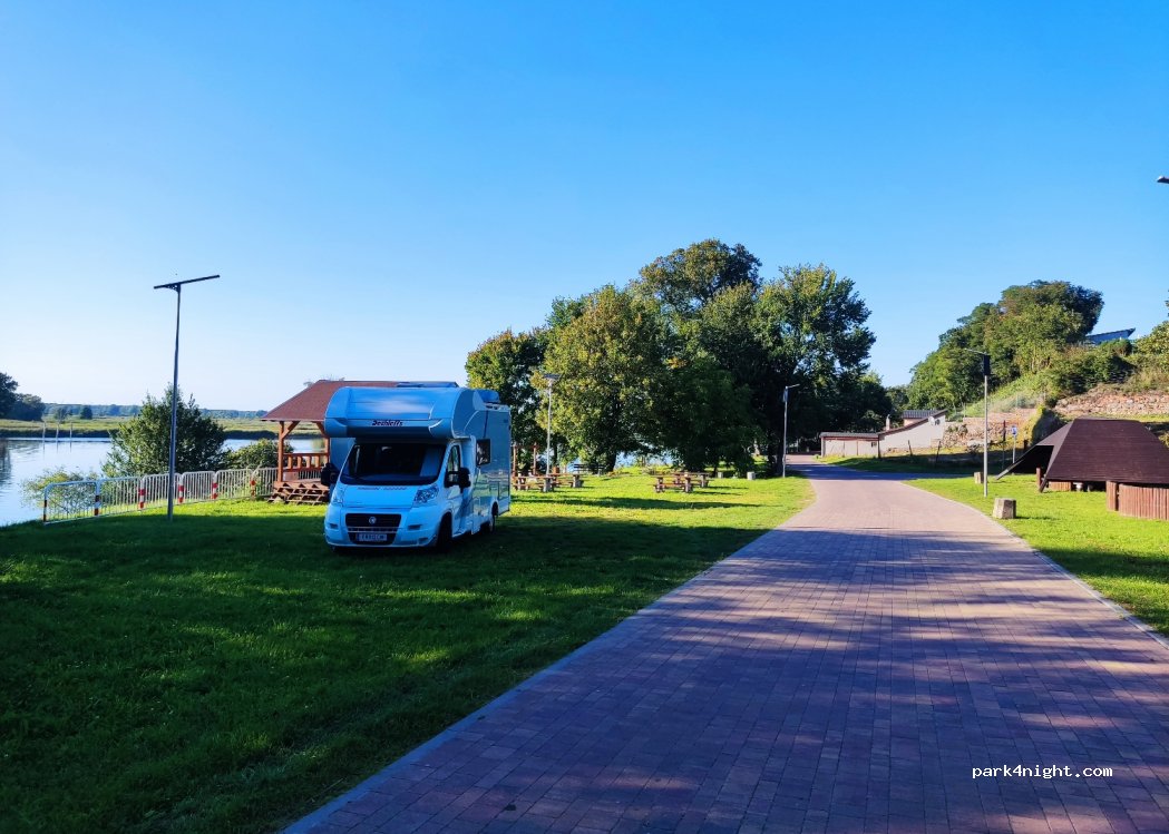 (74-120) Widuchowa - 46 Grunwaldzka — foto