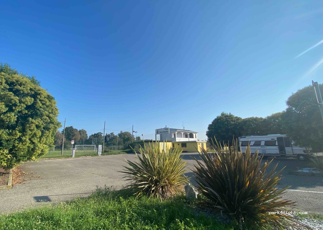 (28060) Casaleggio Novara - Cascina Vignole — foto