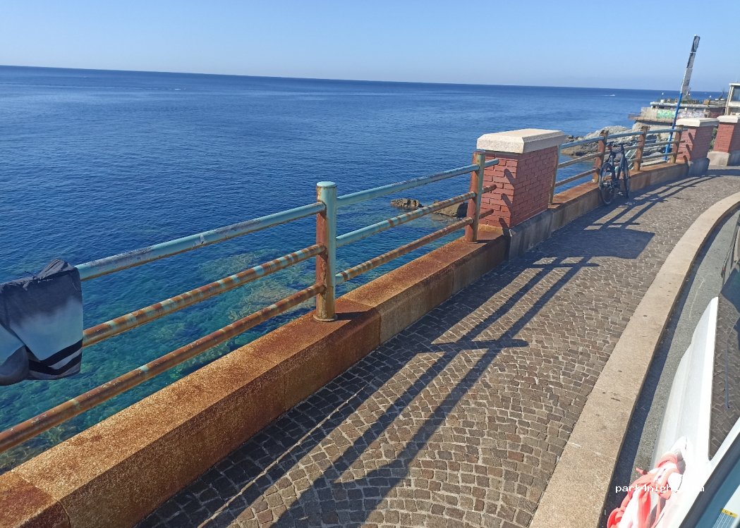 (16148) Genova - 57 Via Quarto — foto