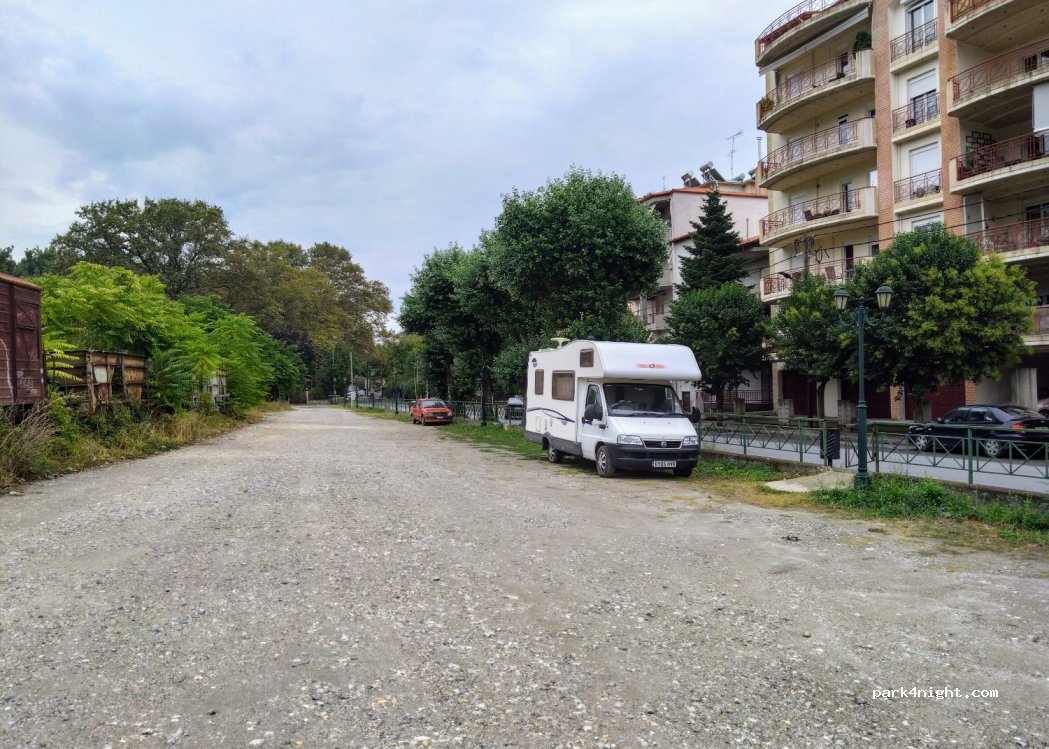 (582 00) Edessa - 31 Leoforos Nikis — foto