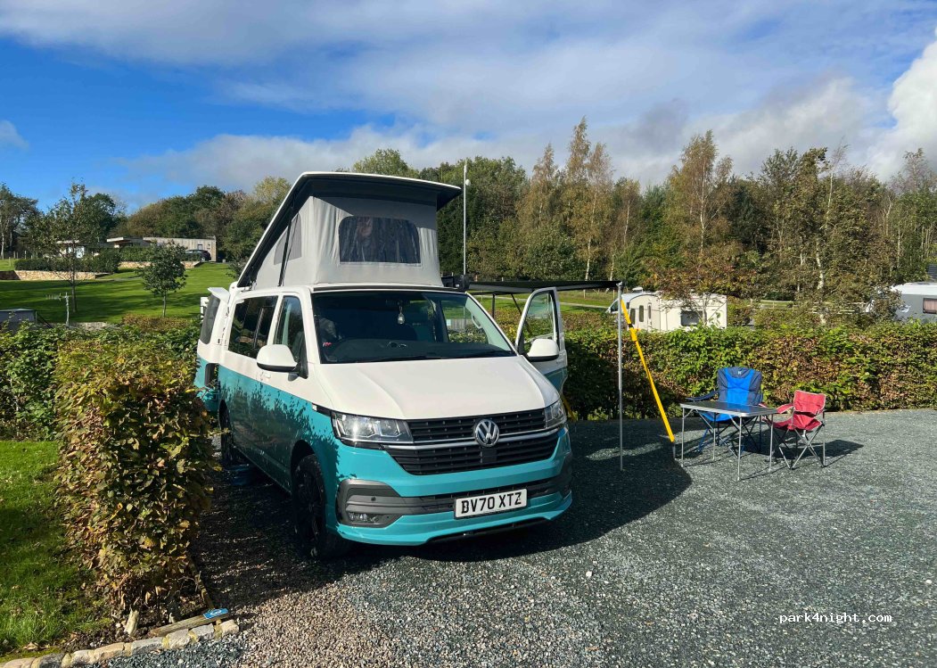 Thornbrook Barn Caravan Site — foto